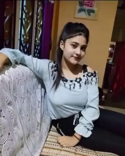 Call Girls Service in Porompat